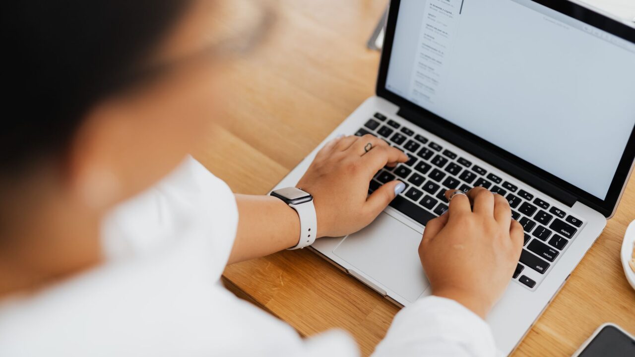 Demande de devis à un sponsor J-1 : le modèle d&rsquo;e-mail à copier
